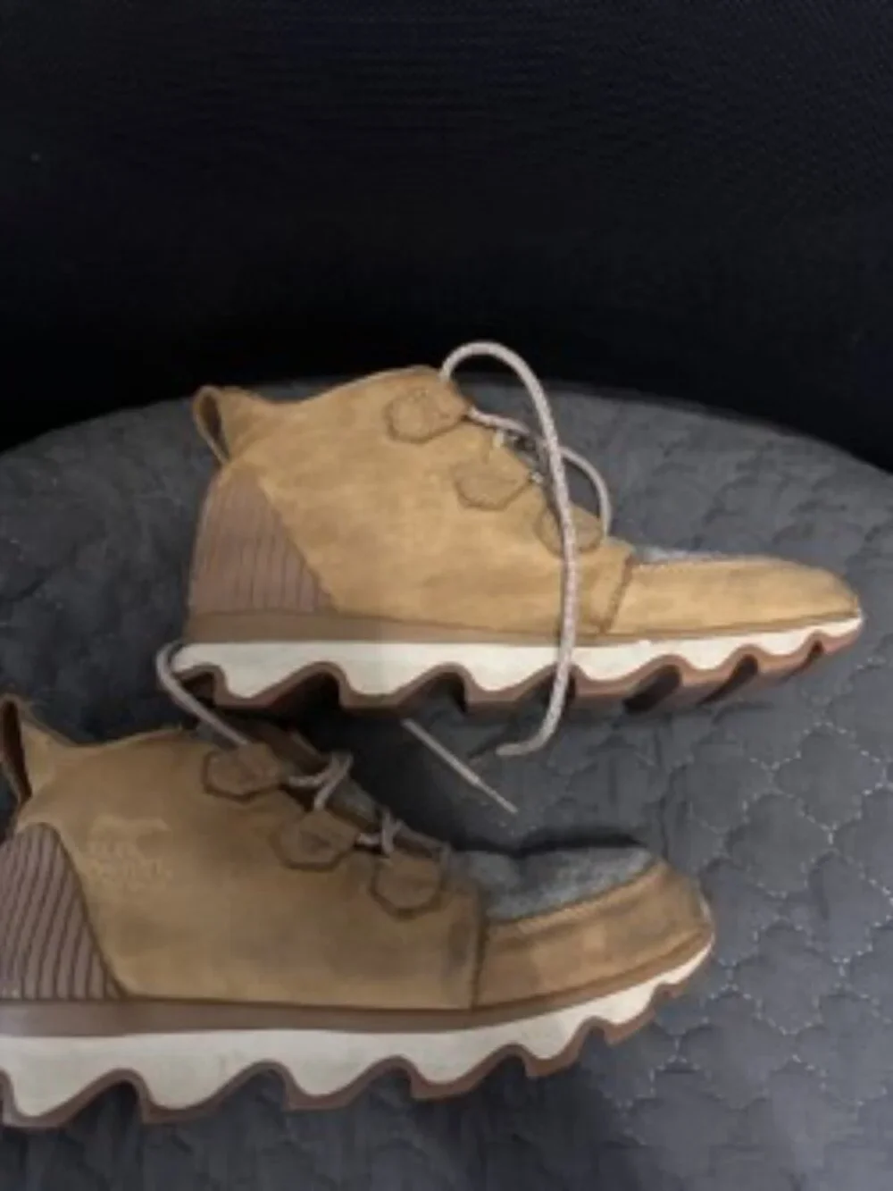 SOREL Kinetic Caribou Camel Brown Waterproof Shoes WOMEN’s Size 8